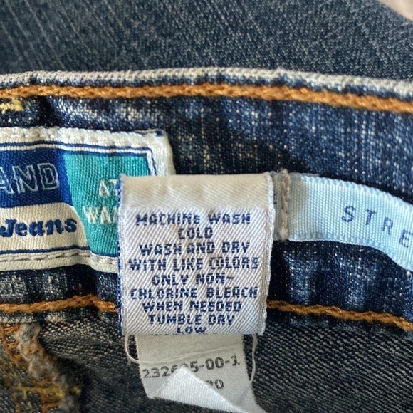 Old Navy Boot-Cut At Waist Stretch Jeans - Picture 9 of 9